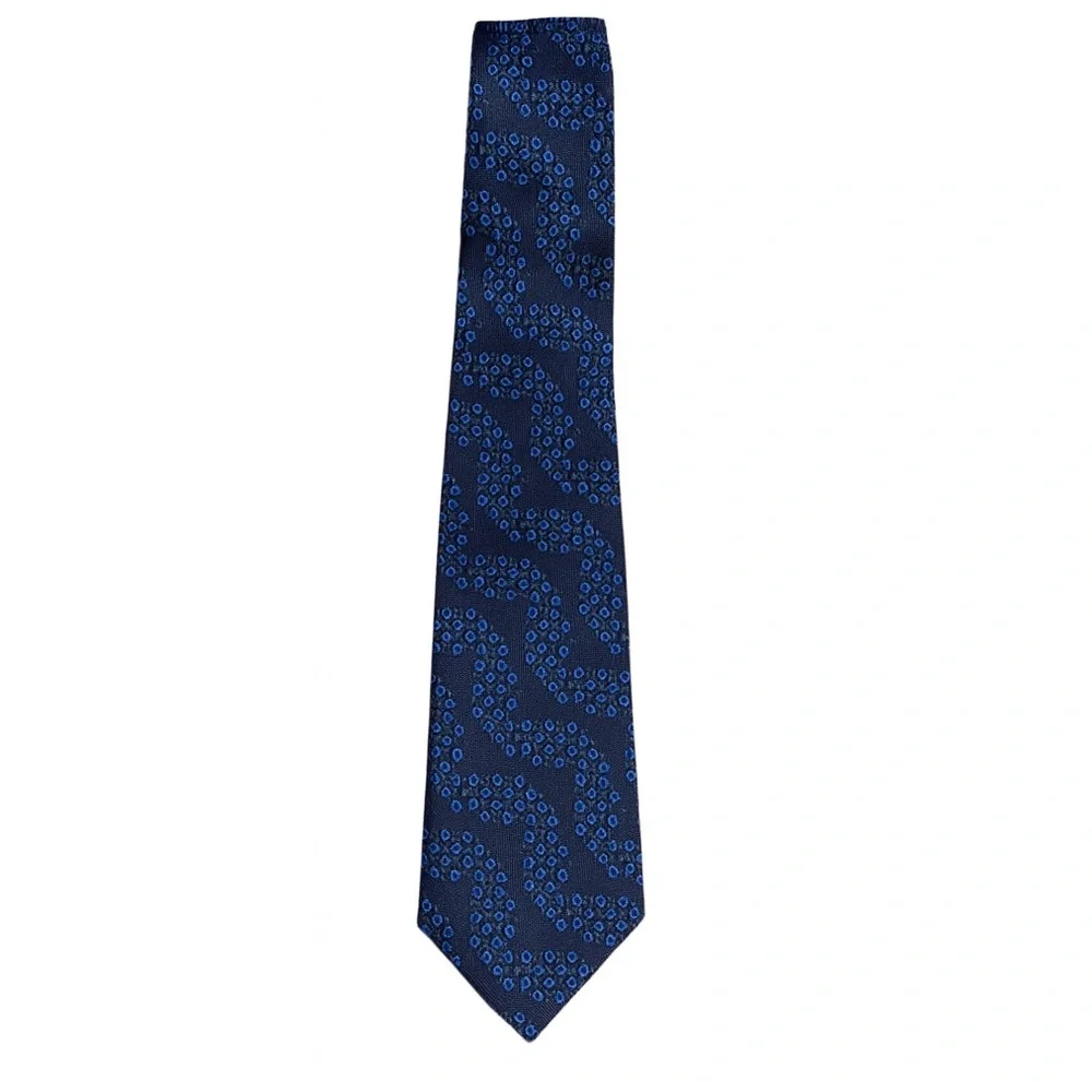 Gucci Made in Italy Navy Blue Micro-Pattern Silk Tie